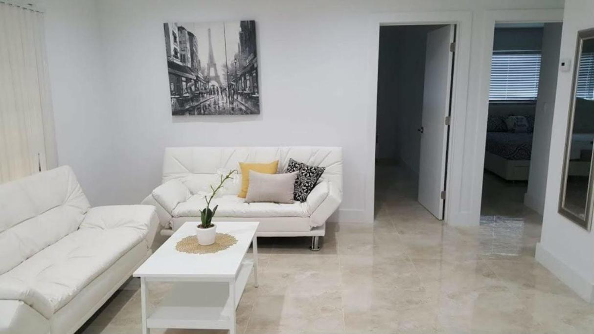 N61 Apartment ฮอลลีวูด ภายนอก รูปภาพ