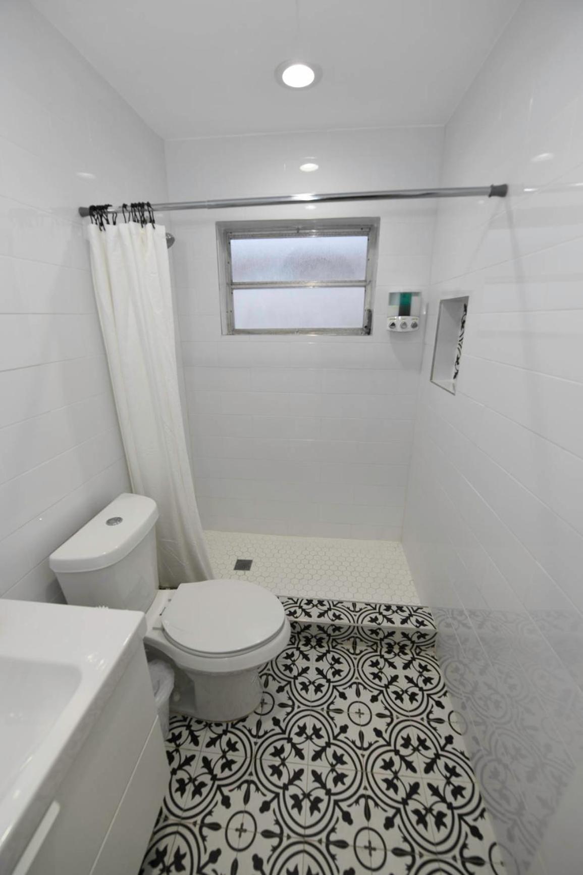 N61 Apartment ฮอลลีวูด ภายนอก รูปภาพ
