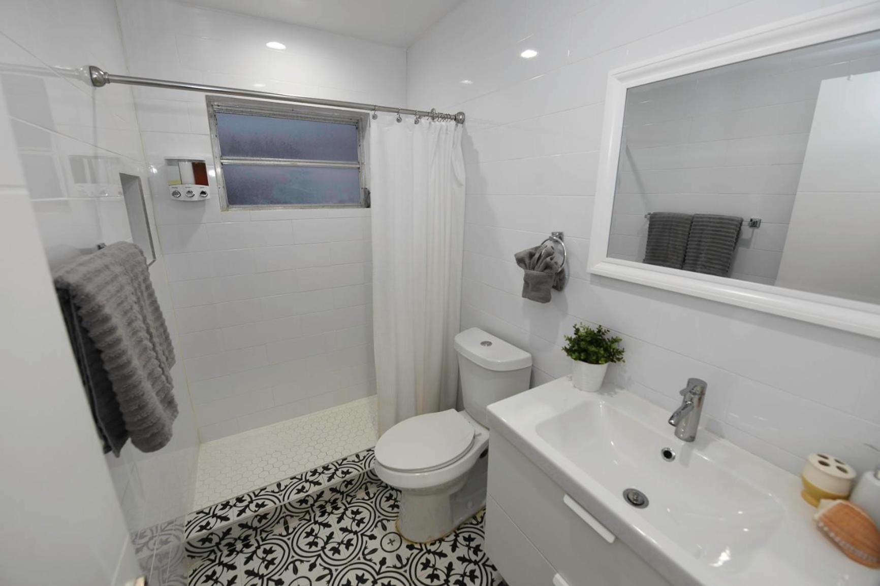N61 Apartment ฮอลลีวูด ภายนอก รูปภาพ